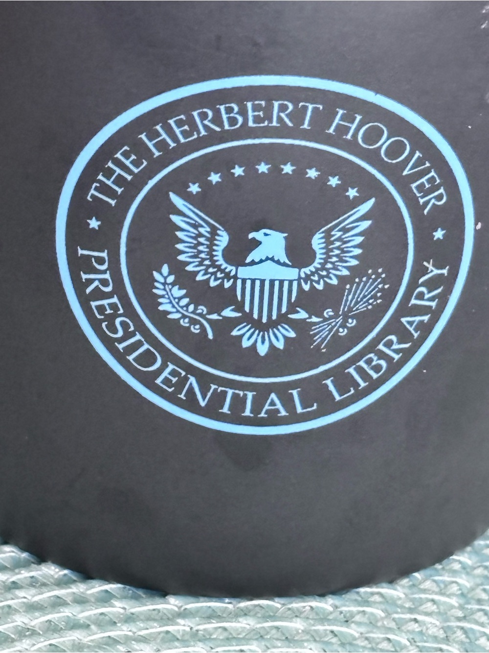 Herbert Hoover Presidential Library Ceramic Coffee Mug Presidential Seal - Picture 2 of 5